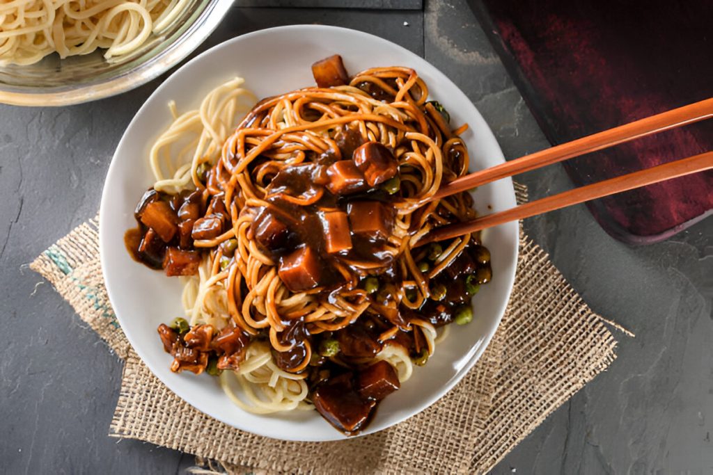 Sweet and Savory Soy Sauce Noodles Recipe