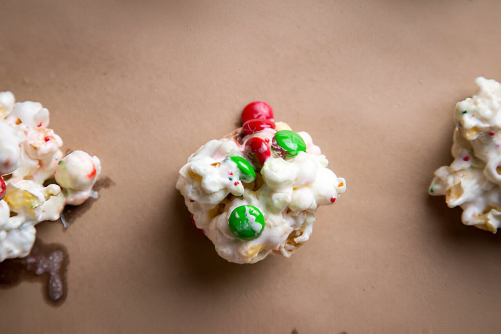 Christmas Popcorn Balls Recipe