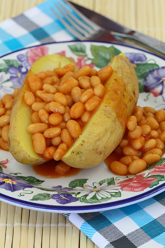 Baked Potato with Beans Recipe