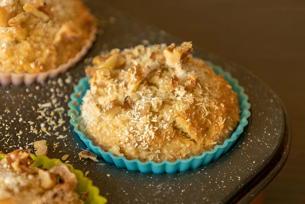 Mango Muffins with Coconut Streusel Recipe