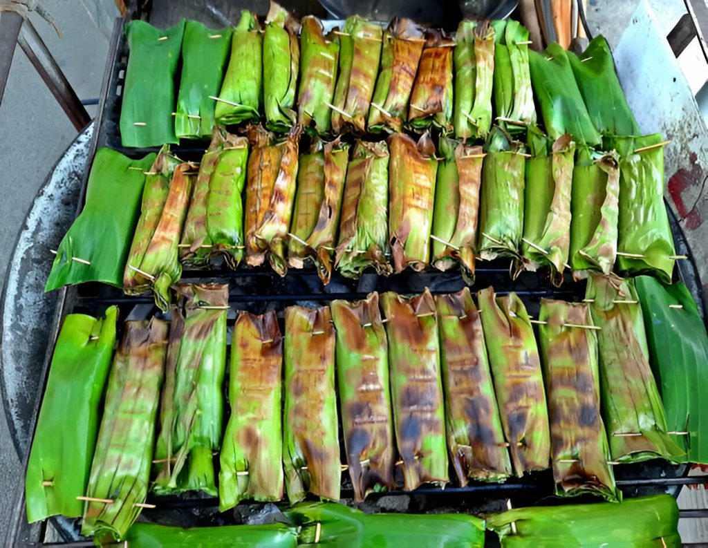 Sweet Sticky Rice in Banana Leaf on Grill Recipe